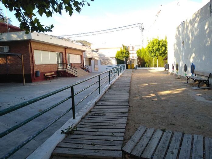 Adjudicadas las obras de reforma de los colegios Port de Xàbia y Arenal proyectadas en el Plan Edificant