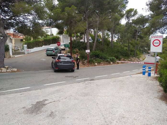 Xàbia se queda de nuevo sin ofertas para gestionar la zona de aparcamiento de la Granadella y el Portitxol