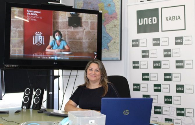 La UNED de Dénia inicia su curso de Lactancia Materna con el patrocinio de Xàbia
