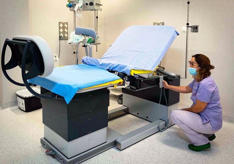 El Hospital de Dénia dispone de una nueva mesa de partos de tecnología más avanzada