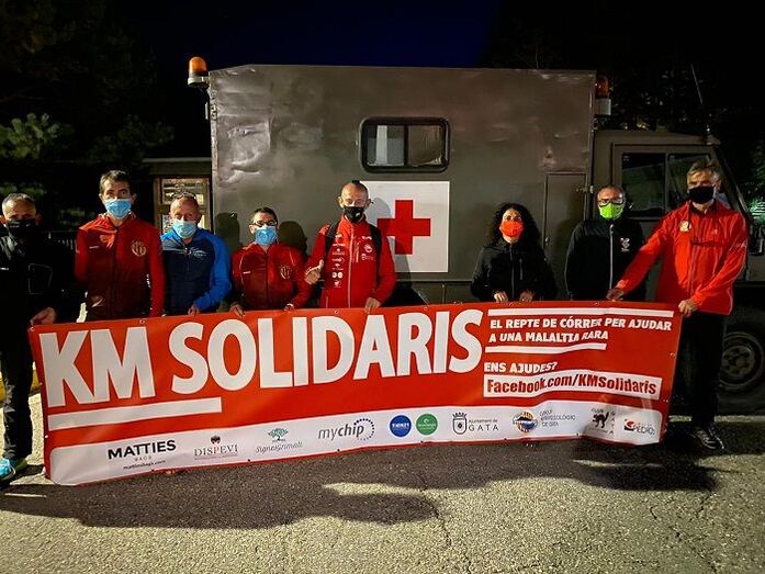 Fernando Arabí corre durante más de 30 horas seguidas y suma 100 km a su reto solidario