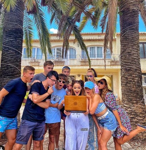 Un grupo de jóvenes ingleses organiza un 