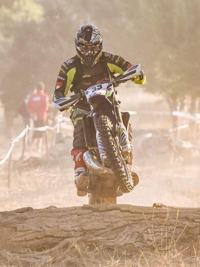 El piloto Cristóbal Cholbi fue el mejor de la Comunitat en la XIX Enduro de Viver
