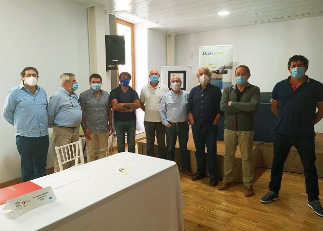 Pescadores de La Marina e investigadores muestran su preocupación ante la nueva normativa europea