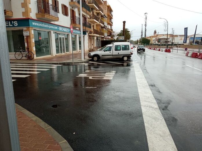 El cruce de Juan Carlos I y Paradis, una odisea para los conductores ante la nula visibilidad