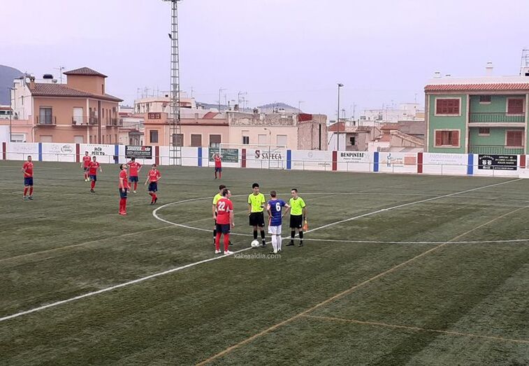 Un gran CD Jávea gana con solvencia en Pego