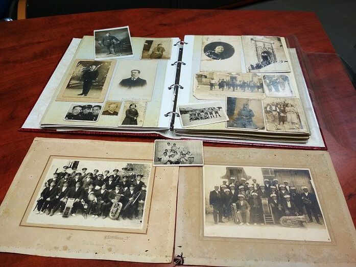 María Magdalena Marí dona un conjunto de 600 documentos y fotografías históricas al Arxiu Municipal de Xàbia