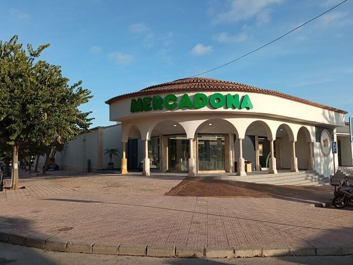 Mercadona invierte 3,9 millones de euros en la reforma integral de su segunda tienda de Xàbia