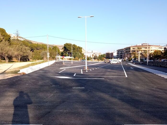 Abre el nuevo parking de Duanes de Mar