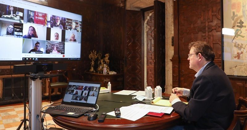 El Consell impone por decreto una limitación de las reuniones privadas a dos personas para evitar los contagios