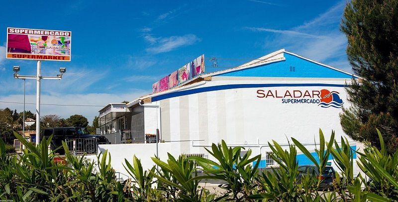 Supermercado Saladar busca un empleado para jornada completa