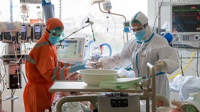 La pandemia se desboca en la Marina Alta con 563 nuevos positivos y 12 muertes