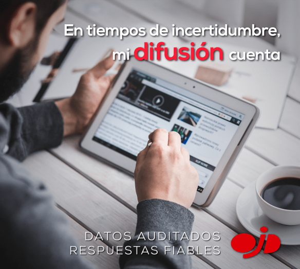 Seis millones setecientos noventa y nueve mil novecientos veinticinco millones de gracias