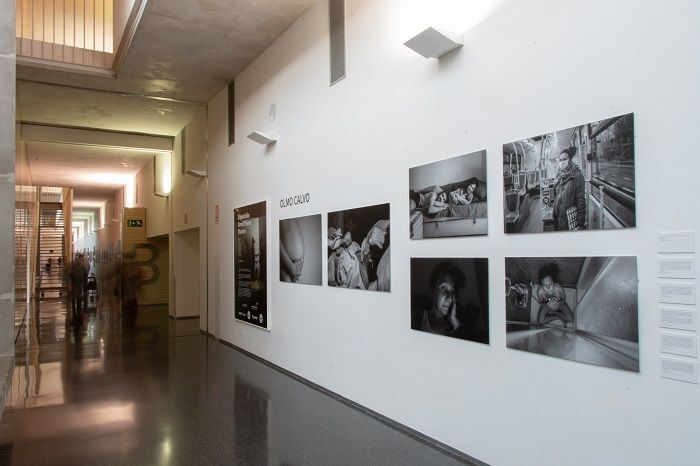 El hospital de Dénia acoge una exposición que muestra el confinamiento a través de la lente de ocho fotoperiodistas