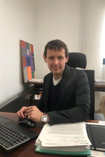 El catedrático de Economía Aplicada de la UMH y Doctor en Dirección y Tributación de la Empresa José Antonio Belso asume la dirección de Suma