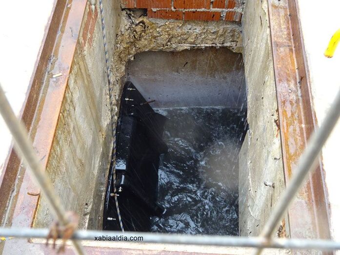Las lluvias ponen a prueba el nuevo mecanismo de salida del agua de los pluviales del Arenal