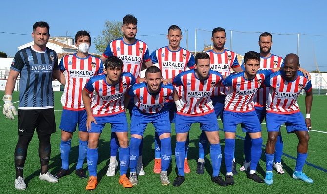 El CD Jávea vence al Dénia en un partido emocionante