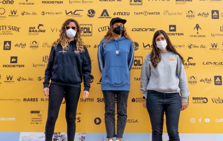 Alex Ortega, Pablo Momparler y Marta Sánchez del Club Náutico de Jávea suben al podium en los Campeonatos de España