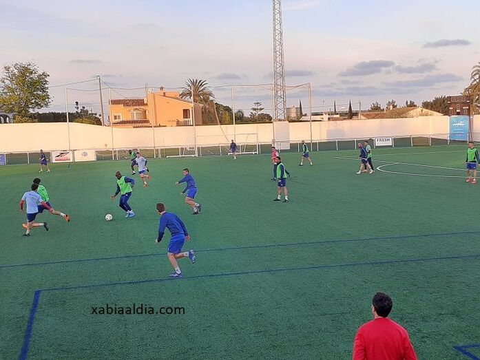 El CD Jávea incorpora a los jugadores, Carlos Djalo, Vicente Palau y Luís Pérez