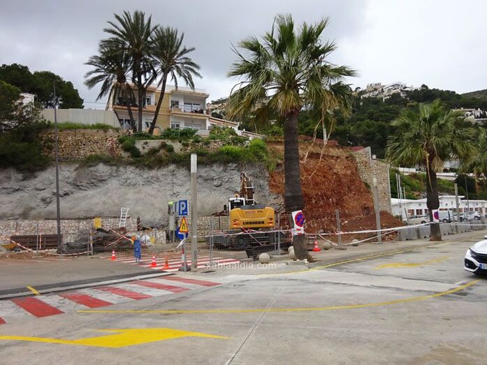 Comienzan las obras de reparación del talud de la Caleta del Port de Xàbia