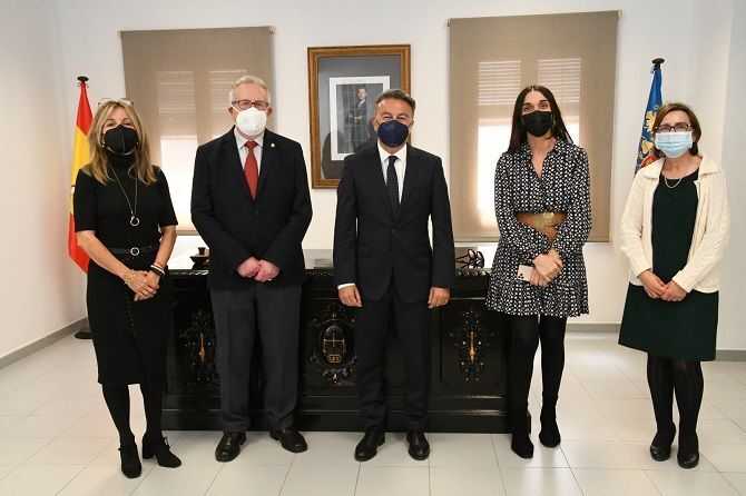 Gabriel Sapena sigue como juez de paz de Xàbia