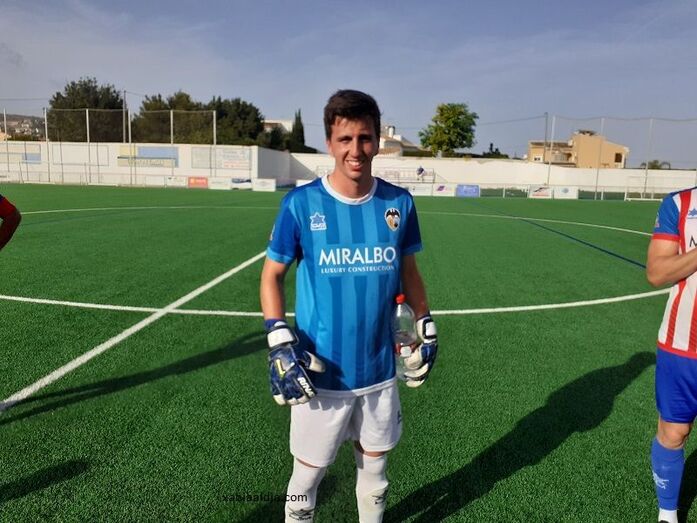 Josep Ivars defenderá la portería del CD Jávea tras la lesión de Edu Samblas