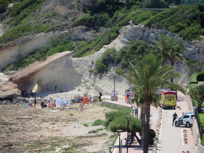 Un submarinista de 53 años fallece ahogado en Xàbia mientras practicaba buceo