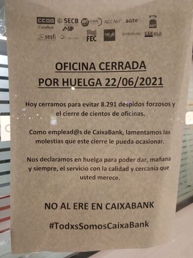 Las oficinas de La Caixa en Xàbia, en huelga