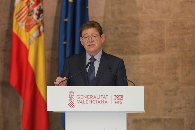 La Generalitat impone nuevas medidas y cierra el ocio nocturno