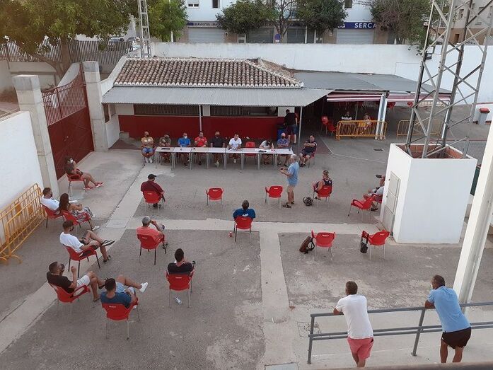 Dimite al completo la Junta Directiva del CD Jávea