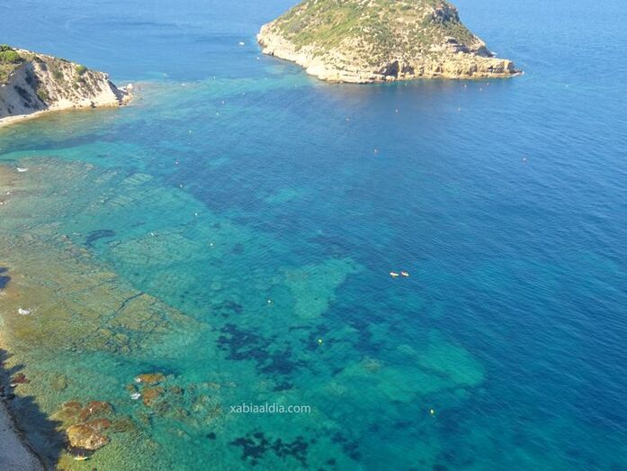 Cultura redacta un nuevo decreto para proteger el Portitxol y otras áreas de la Marina Alta