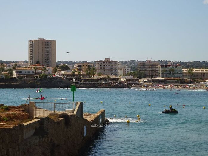 Xàbia será uno de los diez municipios de la Comunitat que incorporará un servicio de drones para la vigilancia de las playas