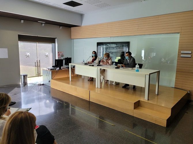 La Abogacía de la Generalitat estudia como paralizar la venta de acciones entre DKV y Ribera Salud