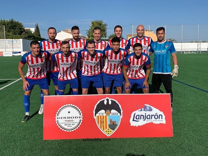 CD Jávea y Muro CF empatan en un partido marcado por las altas temperaturas