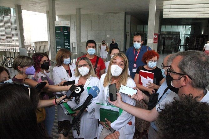El Comité de Empresa de Marina Salud traslada al Síndic una queja por la falta de información sobre la venta de acciones