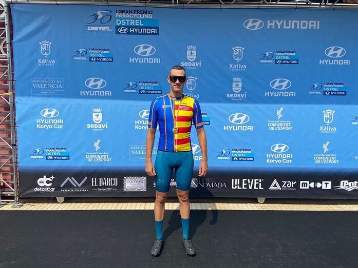 Pablo Ivars de Xàbia se proclama campeón autonómico del Gran Premio Paracycling Dstrel