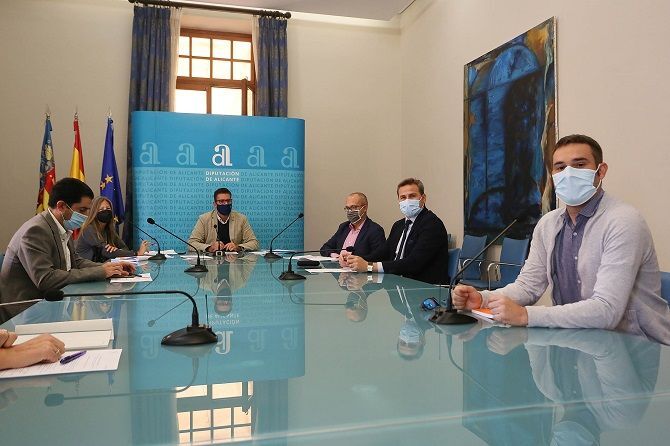 La Diputación propone adelantar hasta el 75% de las ayudas a los municipios antes de la justificación para agilizar la tramitación