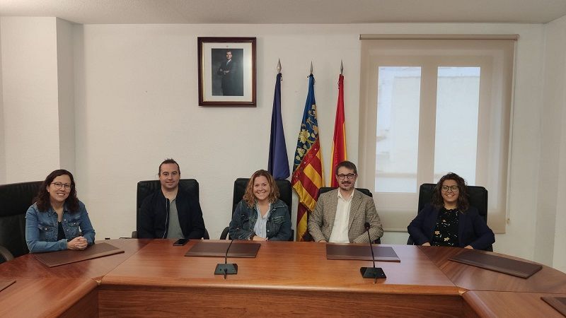 Los comerciantes de Benitatxell se unen y crean una asociación