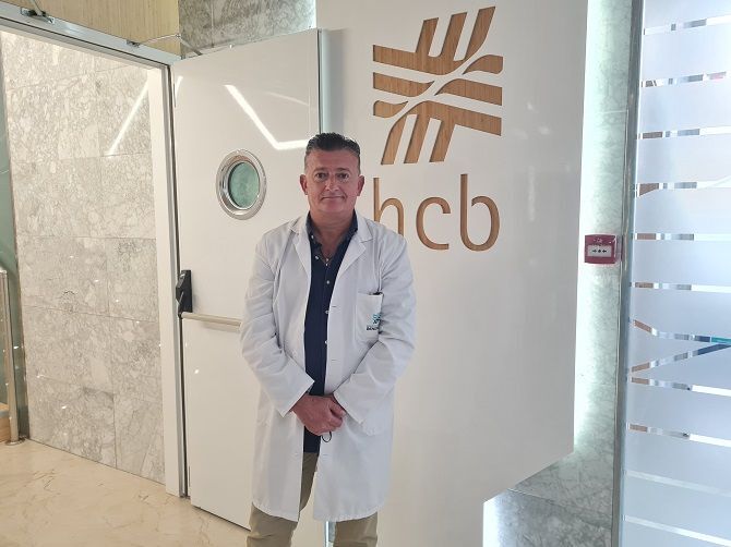 El Dr. Villanueva, especialista en Medicina Interna, se pone al frente del centro médico y de especialidades HCB Calpe