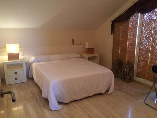 Javea Houses presenta este ático dúplex con piscina comunitaria en Xàbia