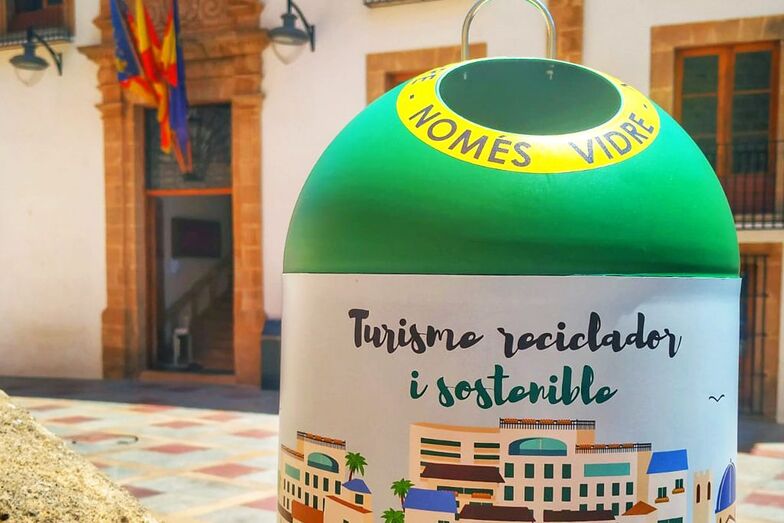 La hostelería de Xàbia recicla cerca de 500.000 kg de vidrio durante el verano