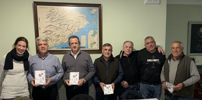 La Asociación Tot Vall de Pop presenta su guía turística