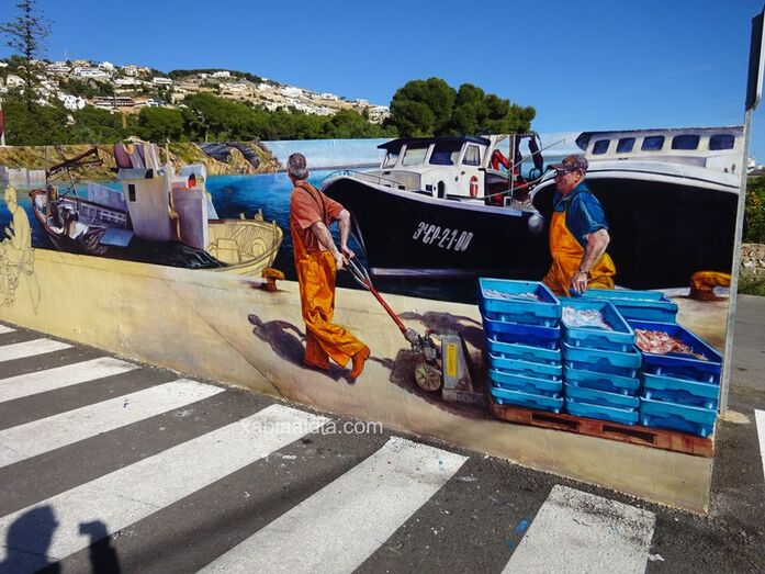 Víctor Goikoetxea concluye el mural del parking de Duanes de Xàbia