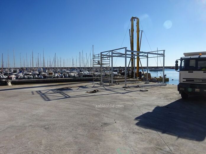 El Club Náutico Jávea comienza la instalación de su nueva Aula de Vela
