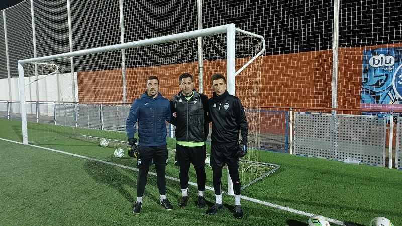 Edu Samblas se recupera de la lesión y podría volver al once titular del CD Jávea