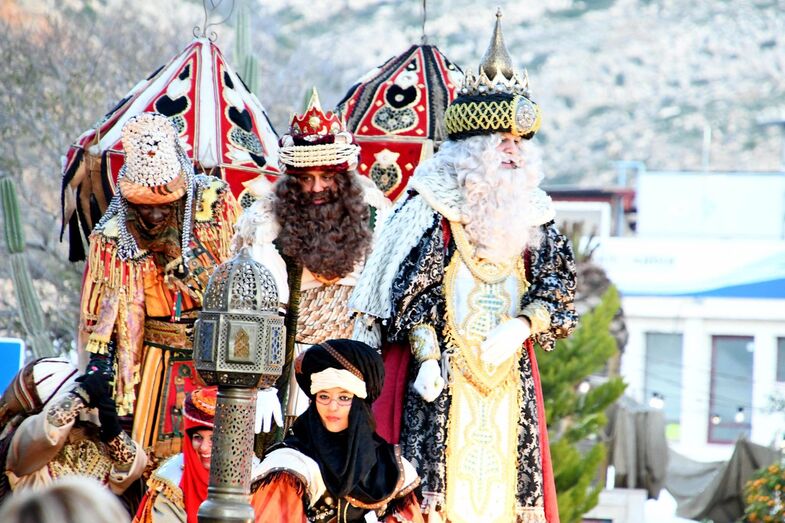 Los Reyes Magos muestran su deseo de hacerse más presentes en Xàbia en su visita de enero