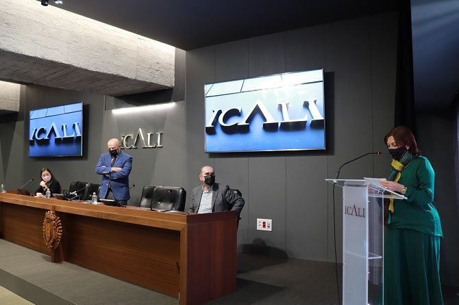Amunt Contra el Cáncer recibe una ayuda del Colegio de Abogados de Alicante