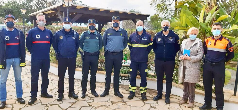 Los vecinos del Montgó agradecen la labor de los equipos de emergencias durante el último incendio