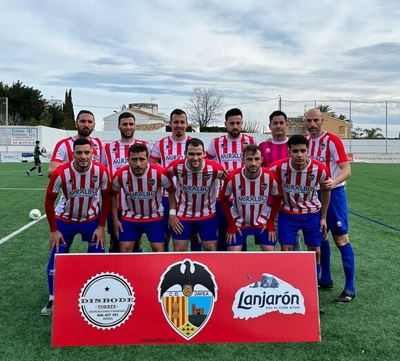 Edu salva al CD Jávea de una goleada ante el Calpe