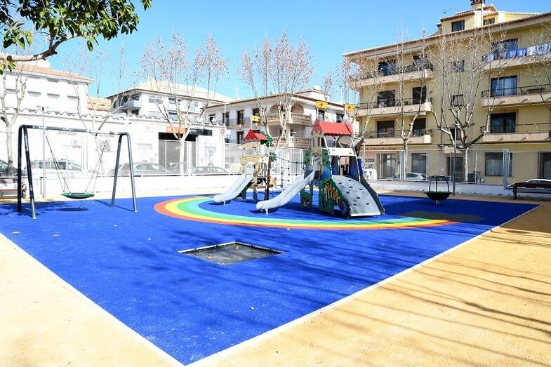 El parque de la plaza Xàtiva estará cerrado por las noches para evitar actos vandálicos y botellones